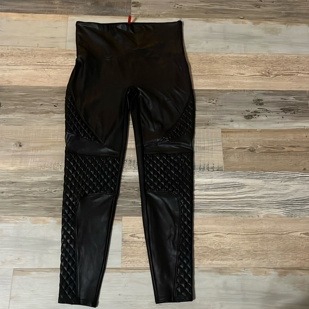 Spanx Quilted Faux Leather MOTO Leggings Black Size XL